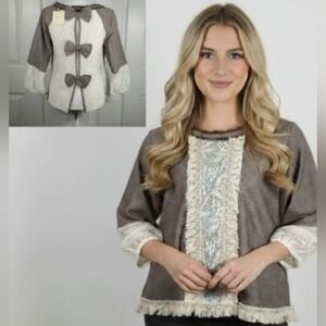 NWT Ryu Brown Taupe Top w/ Cream Lace, Crochet Detail, Fringe & Bows Size Medium